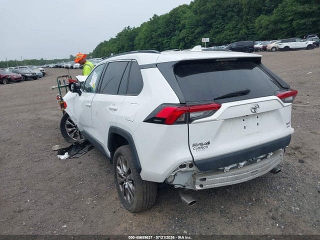 2020 TOYOTA RAV4 XLE PREMIUM 3