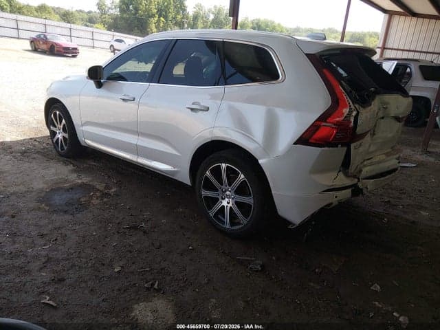 2021 VOLVO XC60 T5 INSCRIPTION 3