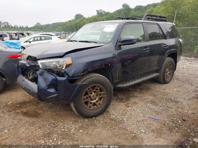 2024 TOYOTA 4RUNNER SR5 2