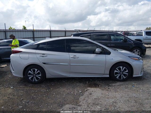 2017 TOYOTA PRIUS PRIME ADVANCED 13