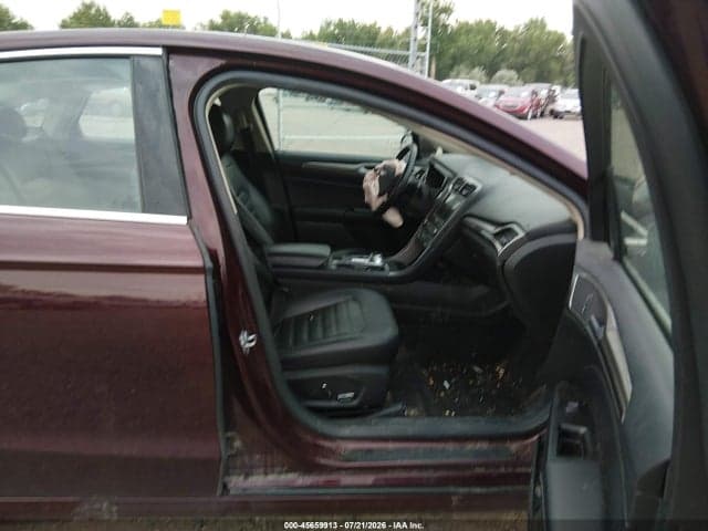 2017 FORD FUSION SE 5