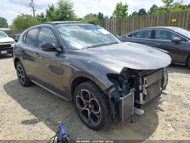 2022 ALFA ROMEO STELVIO VELOCE TI AWD