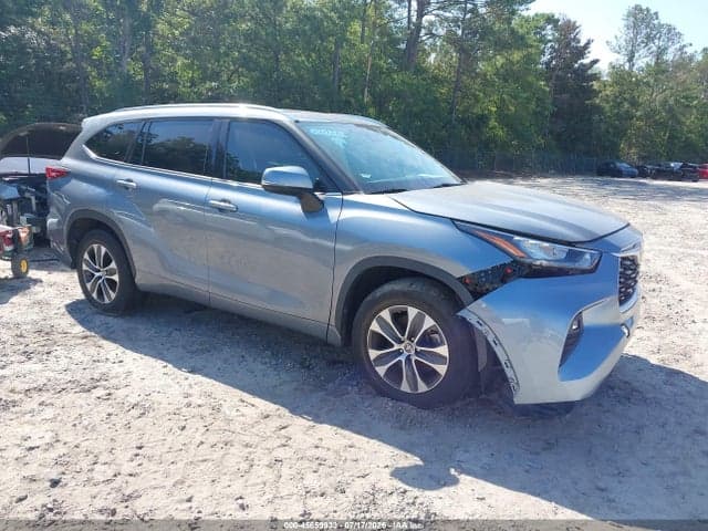 2020 TOYOTA HIGHLANDER XLE - 1