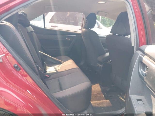 2017 TOYOTA COROLLA LE 8