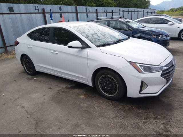 2020 HYUNDAI ELANTRA SE 1
