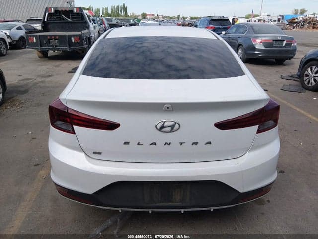 2020 HYUNDAI ELANTRA SE 15