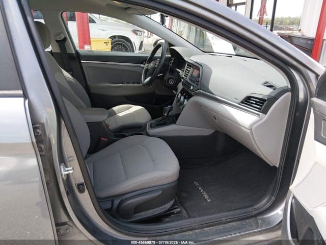 2019 HYUNDAI ELANTRA SE 5