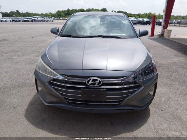 2019 HYUNDAI ELANTRA SE 6