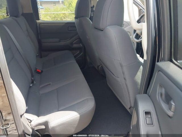 2024 NISSAN FRONTIER S 4X4 8