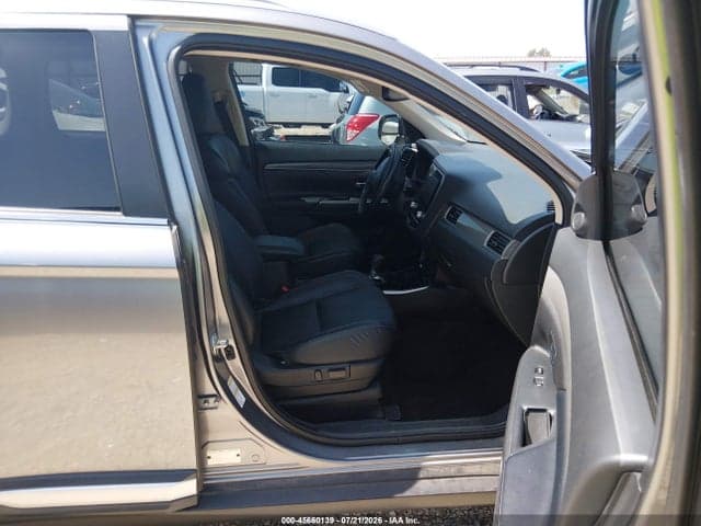 2020 MITSUBISHI OUTLANDER ES 2.4 S-AWC/LE 2.4 S-AWC/SE 2.4 S-AWC/SEL 2.4 S-AWC/SP 2.4 S-AWC 5