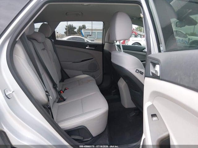 2019 HYUNDAI TUCSON SE 8