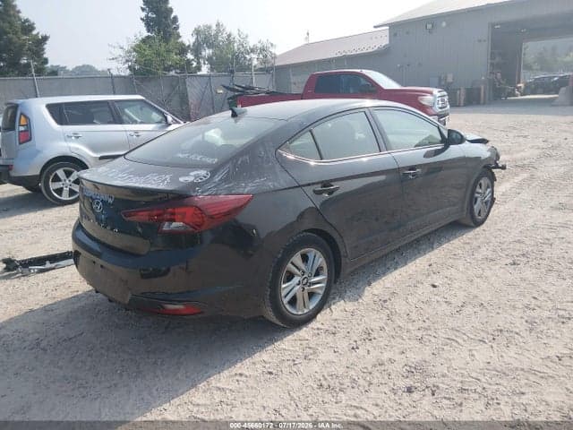 2020 HYUNDAI ELANTRA VALUE EDITION 4