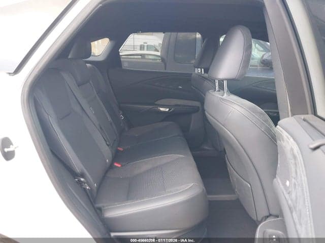 2026 LEXUS RX 450H+ LUXURY 8