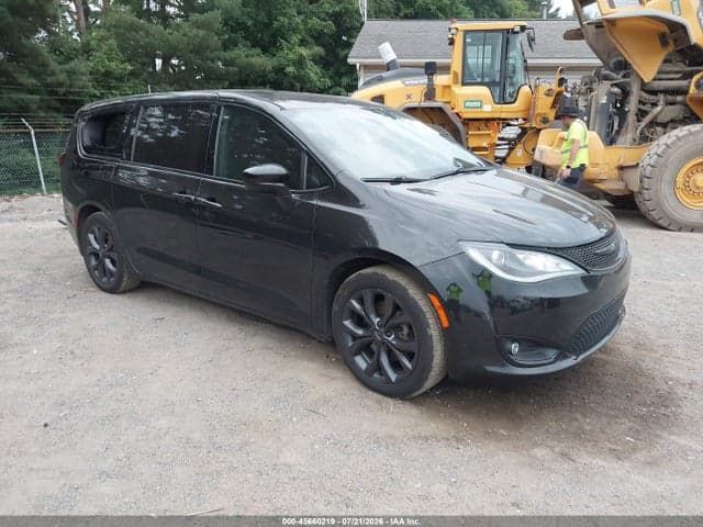 2018 CHRYSLER PACIFICA TOURING PLUS 1