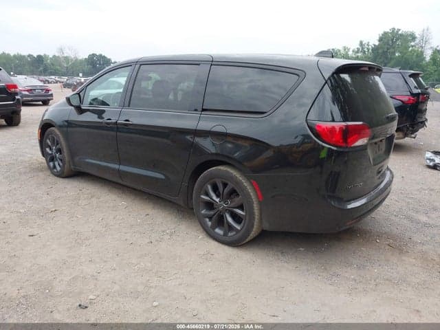 2018 CHRYSLER PACIFICA TOURING PLUS 3