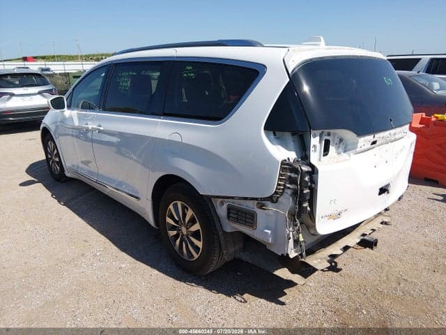 2019 CHRYSLER PACIFICA TOURING L PLUS 3