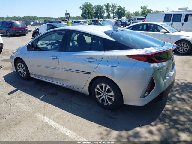 2021 TOYOTA PRIUS PRIME LE 3