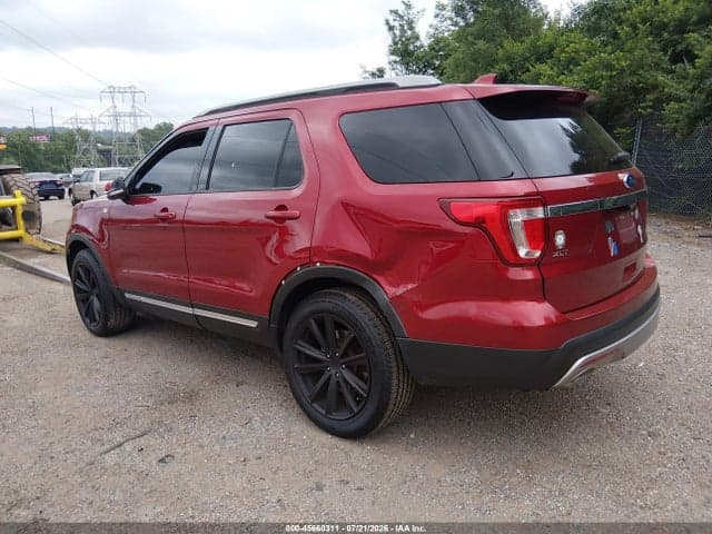 2017 FORD EXPLORER XLT 3