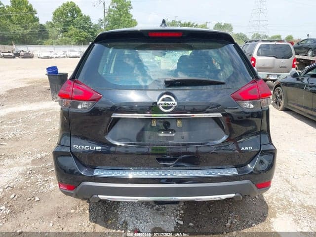 2018 NISSAN ROGUE S 17