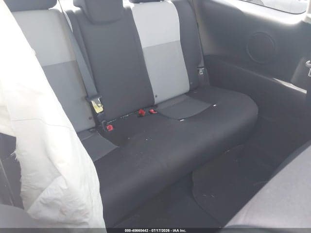 2018 TOYOTA YARIS L 8