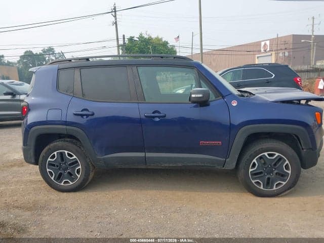 2017 JEEP RENEGADE TRAILHAWK 13