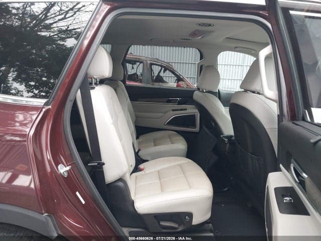 2022 KIA TELLURIDE EX 8