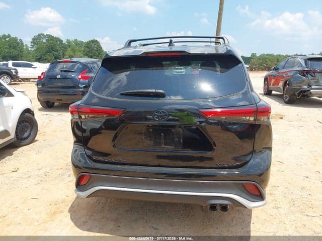 2021 TOYOTA HIGHLANDER XSE 16