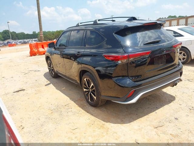 2021 TOYOTA HIGHLANDER XSE 3