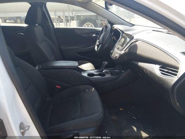 2018 CHEVROLET MALIBU LT 5
