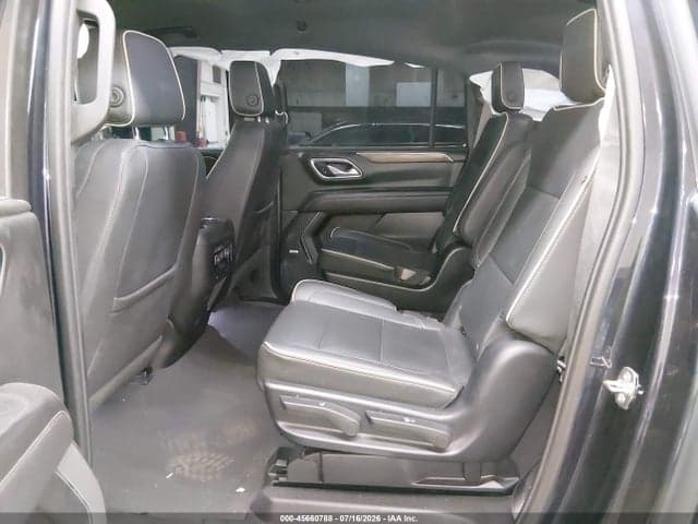 2023 CHEVROLET SUBURBAN 4WD PREMIER 8