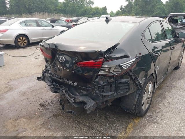 2020 HYUNDAI ELANTRA SEL 6