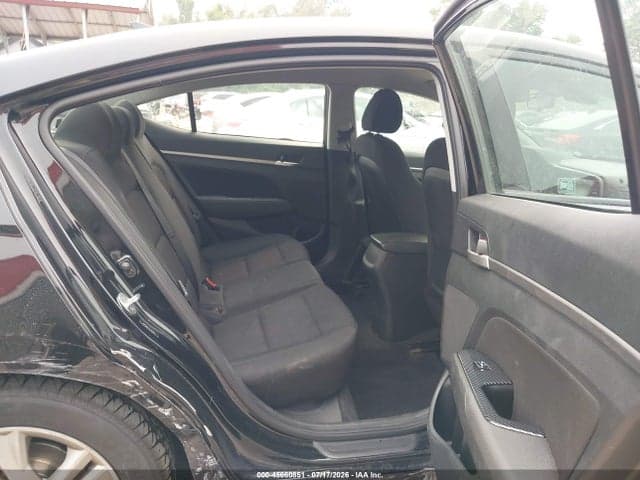 2020 HYUNDAI ELANTRA SEL 8