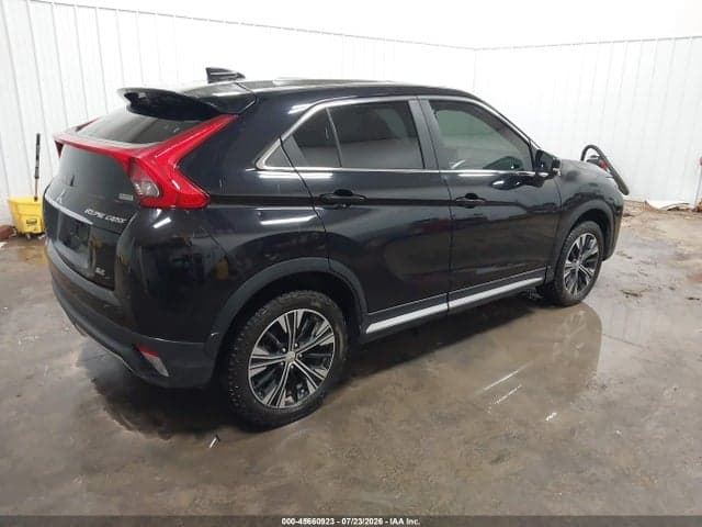 2019 MITSUBISHI ECLIPSE CROSS SE 4