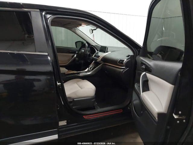 2019 MITSUBISHI ECLIPSE CROSS SE 5