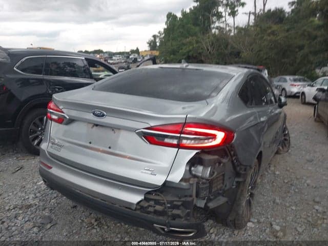 2020 FORD FUSION SE 4