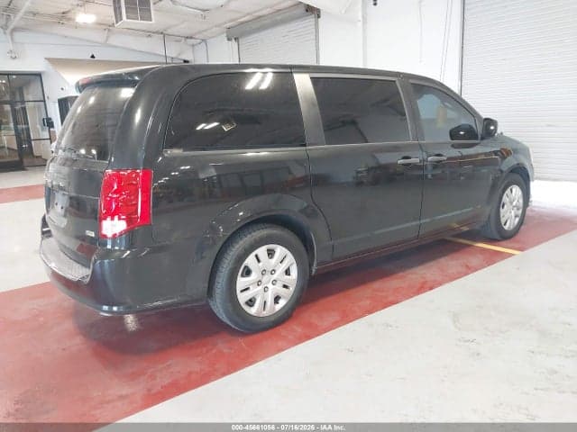 2019 DODGE GRAND CARAVAN SE 4