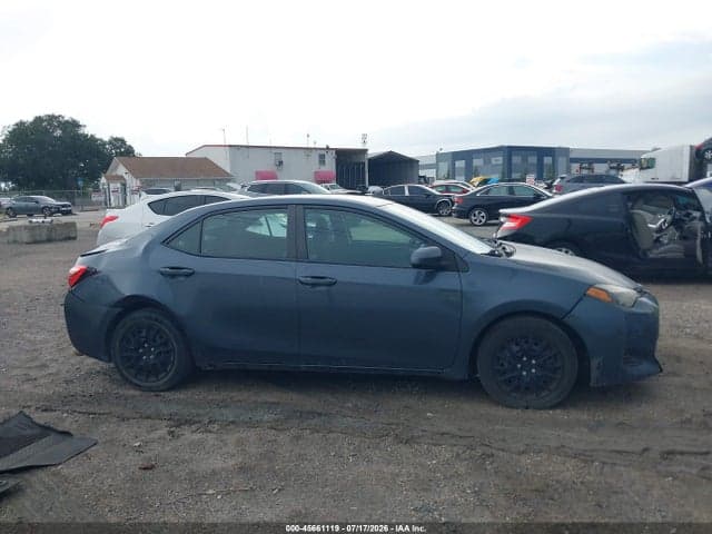 2017 TOYOTA COROLLA LE 13