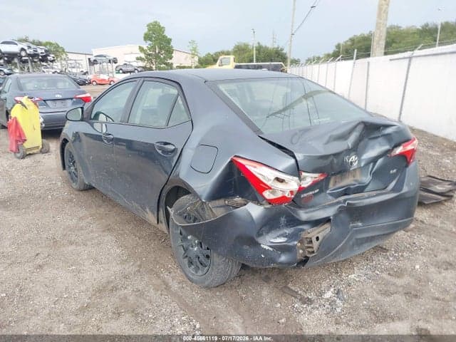 2017 TOYOTA COROLLA LE 3