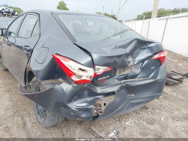 2017 TOYOTA COROLLA LE 6
