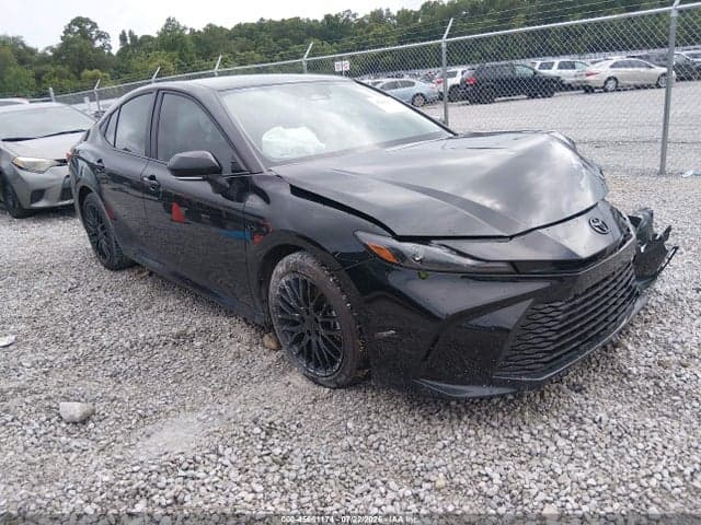 2026 TOYOTA CAMRY LE 1