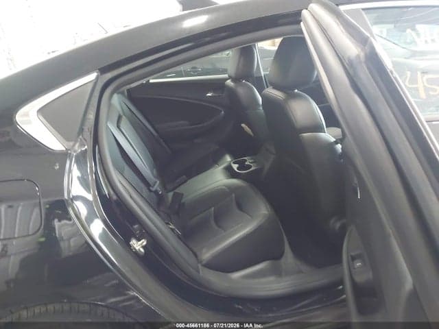 2017 CHEVROLET VOLT PREMIER 8