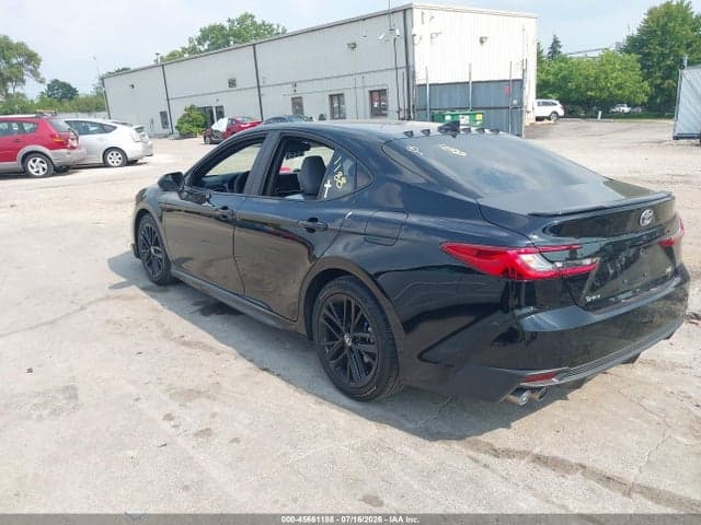 2026 TOYOTA CAMRY SE 3