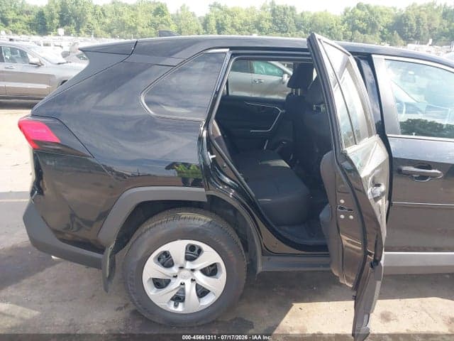 2025 TOYOTA RAV4 LE 8