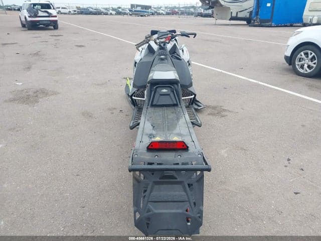 2020 POLARIS RMK 800 8
