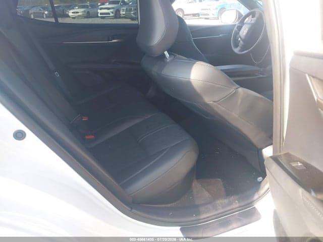 2025 TOYOTA CAMRY XSE 8