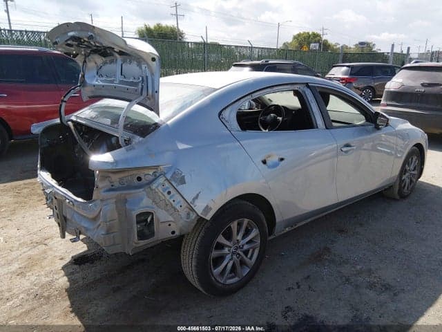 2019 MAZDA MAZDA3 4