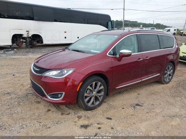 2017 CHRYSLER PACIFICA LIMITED 2