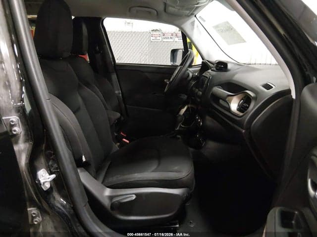 2017 JEEP RENEGADE SPORT 5