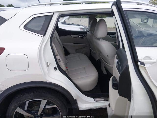 2020 NISSAN ROGUE SPORT SL FWD XTRONIC CVT 8