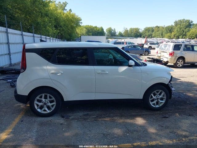 2022 KIA SOUL LX 14